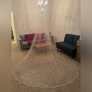 Horsehair Edged Cathedral Length Veil w/ Blusher